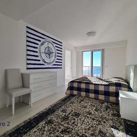 Daire Luxurious Penthouse With Magnificent Views Over The Bay Of *