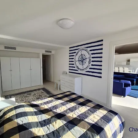 Apartment Luxurious Penthouse With Magnificent Views Over The Bay Of *