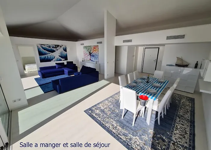 公寓 Luxurious Penthouse With Magnificent Views Over The Bay Of 10 Peoples