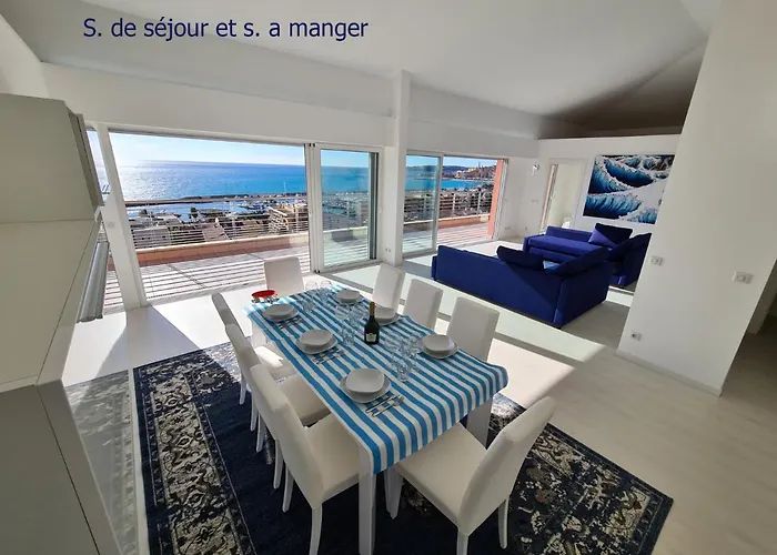 Luxurious Penthouse With Magnificent Views Over The Bay Of 10 Peoples Apartment Menton