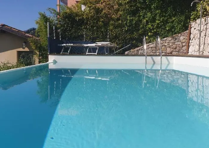 Luxurious Penthouse With Magnificent Views Over The Bay Of 10 Peoples * Menton